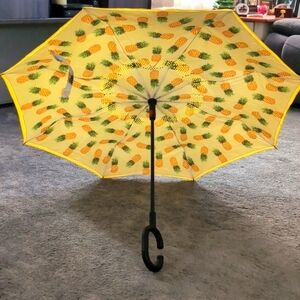 Large umbrella with sleeve